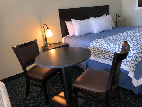 Days Inn by Wyndham South Lake Tahoe image 5