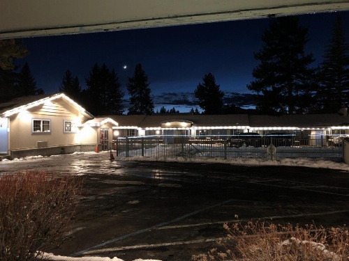 Days Inn by Wyndham South Lake Tahoe image 17